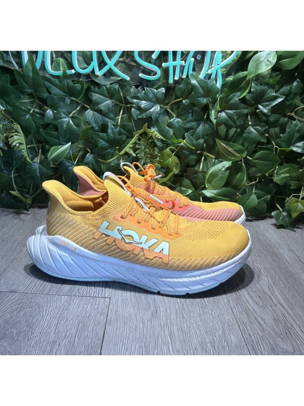 Hoka One One Sneakers Mens 10.5 D Carbon X 3 1123192 RYCM Orange Running Shoes
